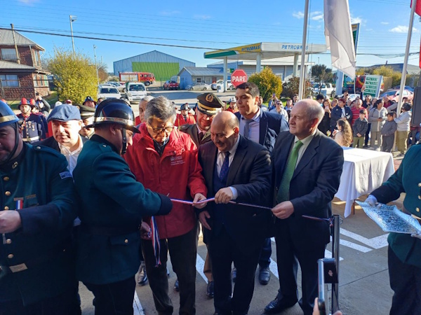 Chonchi inaugura moderno cuartel para la Segunda Compañía de Bomberos