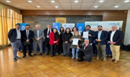 Con apoyo del GORE, se firma convenio que permitirá retomar la reposición del Liceo Carmela Carvajal