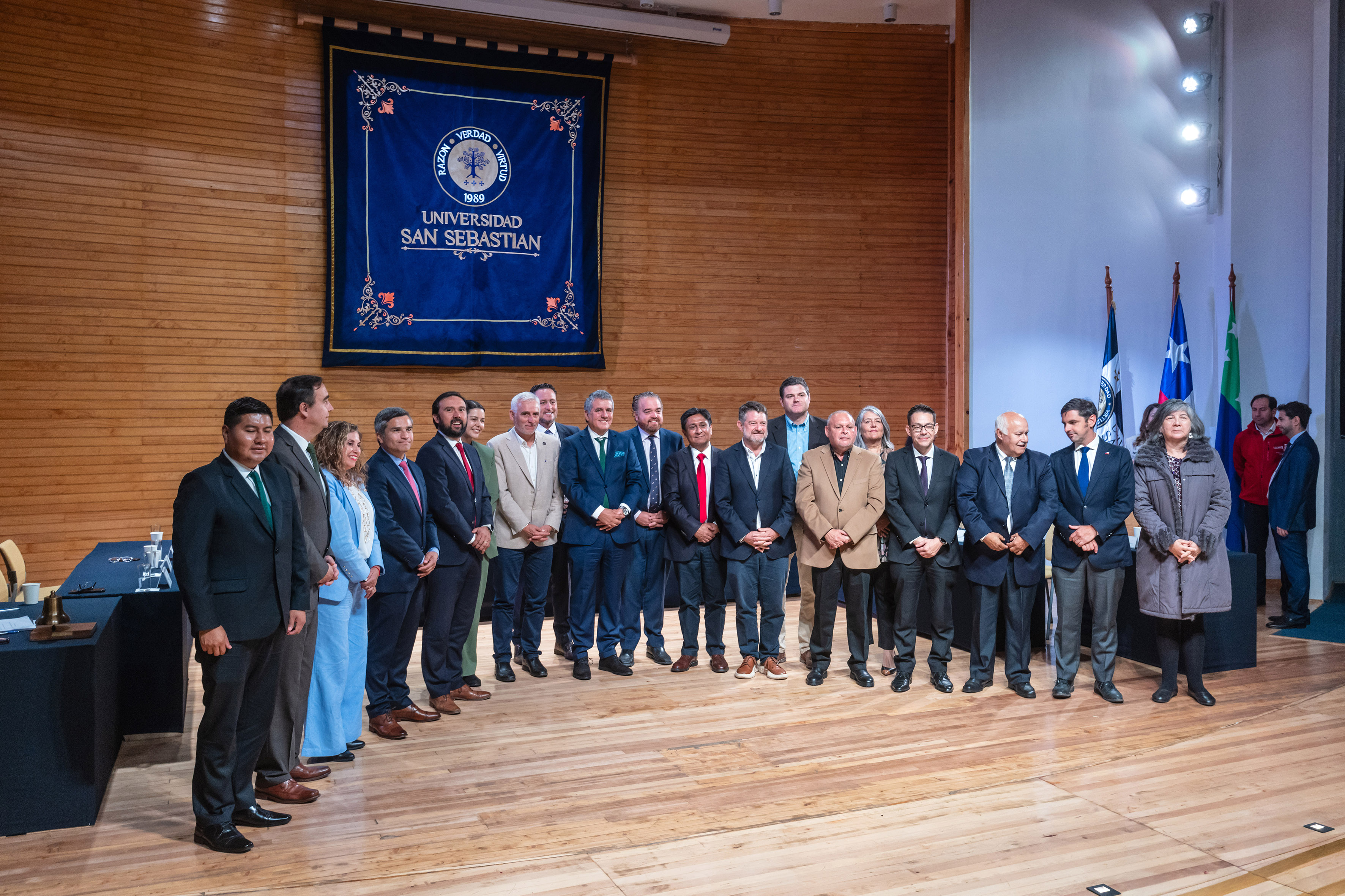 Alejandro Santana asume como presidente nacional de los gobernadores regionales