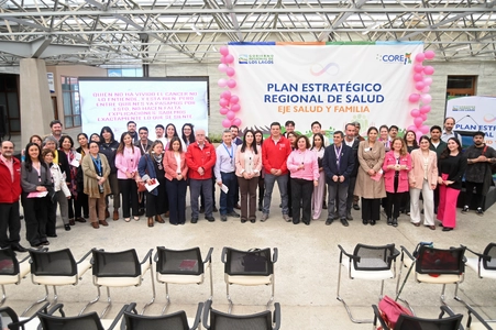 Gobierno Regional de Los Lagos refuerza compromiso con la prevención del cáncer de mama a través de jornadas de sensibilización y mamografías